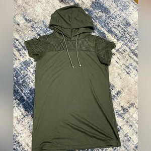 Olive green hooded long T-shirt
